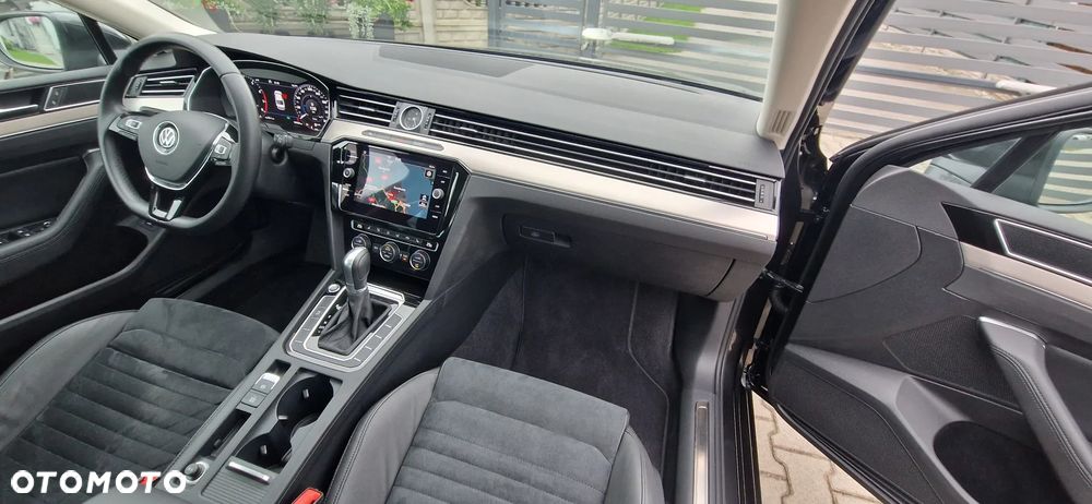 Volkswagen Passat 1.5 TSI EVO Highline DSG - 29