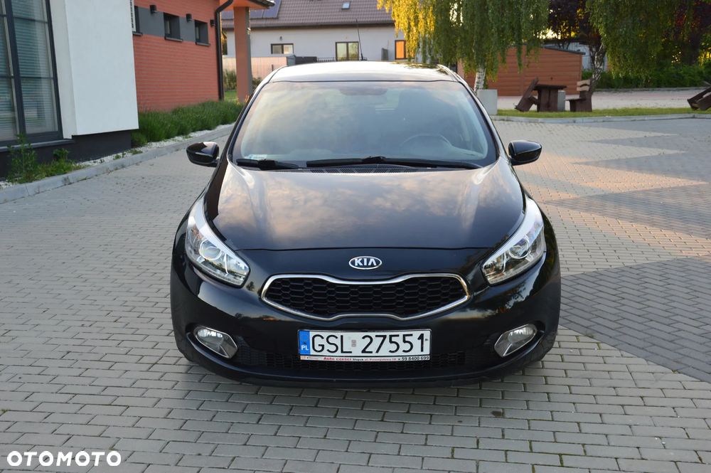 Kia Ceed - 5