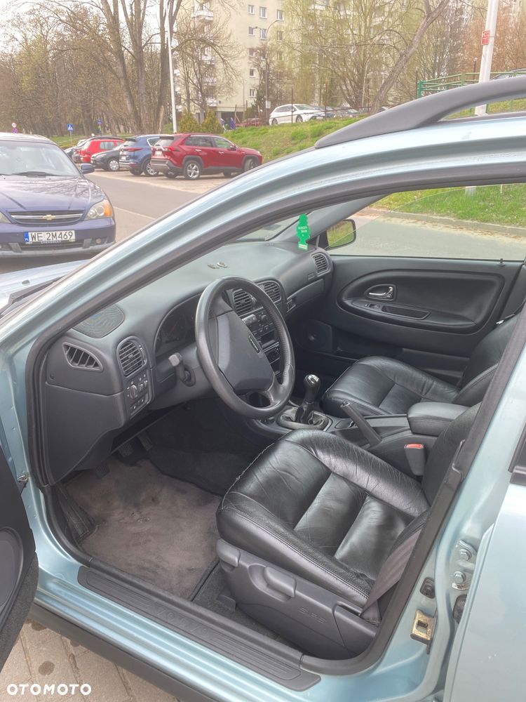 Volvo V40 1.9D - 8