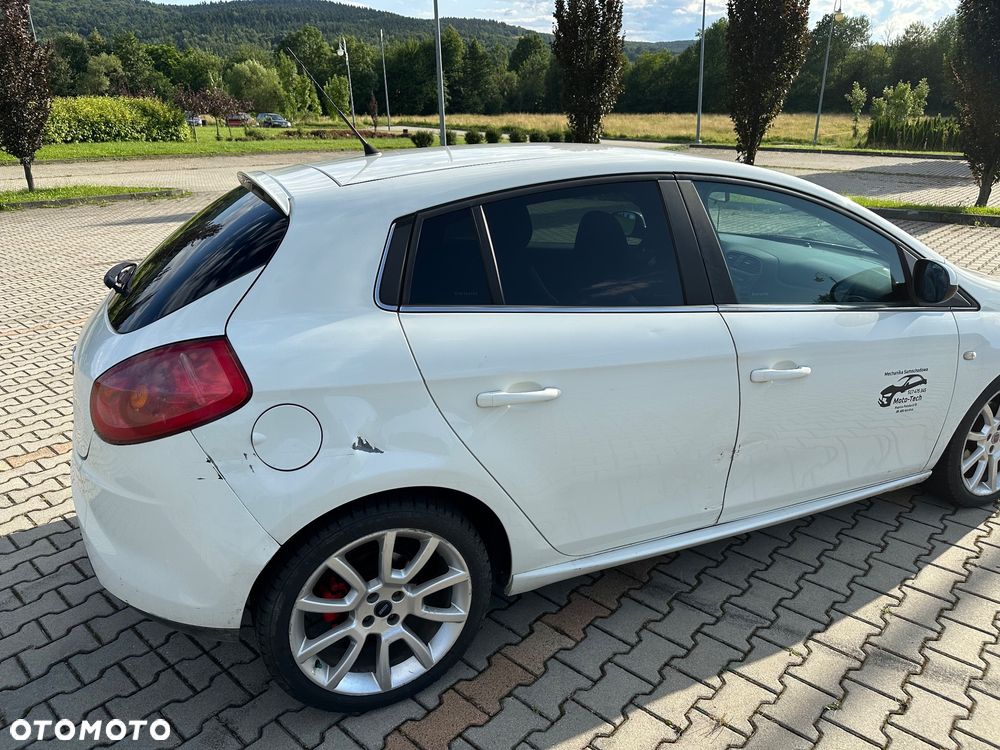 Fiat Bravo ver-1-9-multijet-16v-dpf-sport - 4