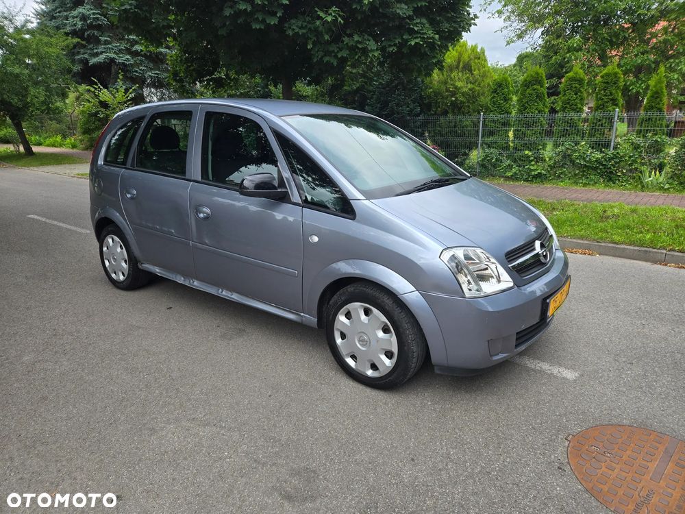 Opel Meriva 1.6 16V (Essentia) - 7