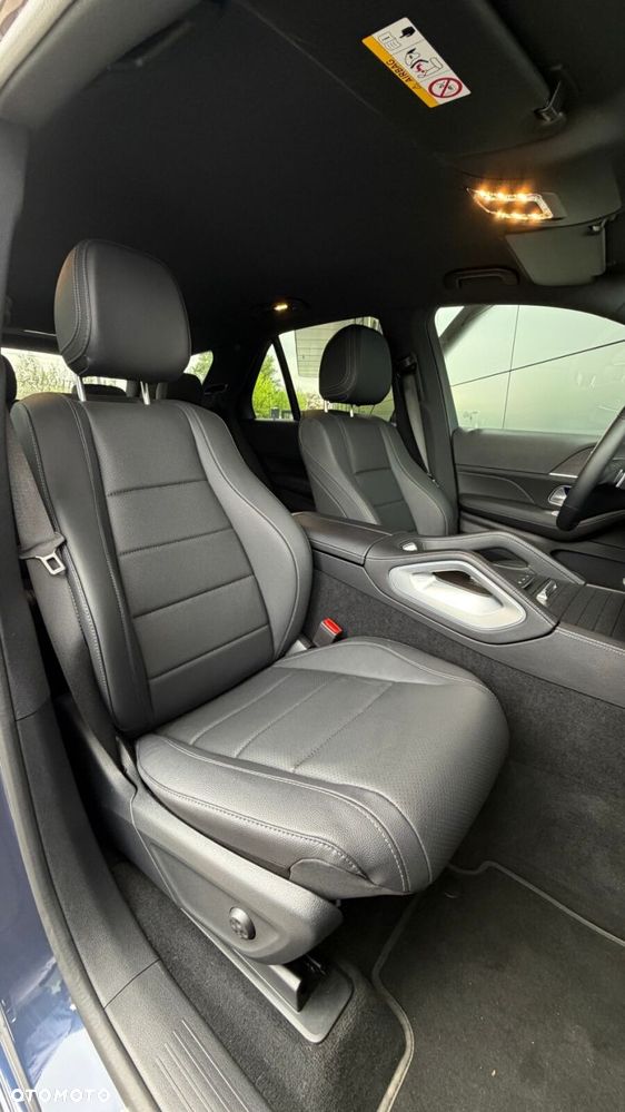 Mercedes-Benz GLE - 31