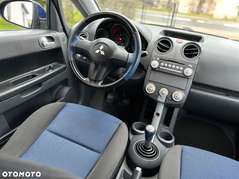 Mitsubishi Colt 1.3 Motion Plus - 12