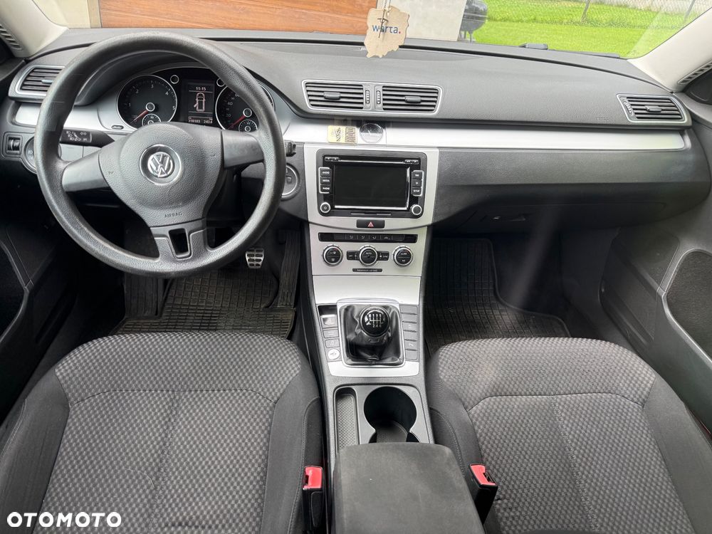 Volkswagen Passat 1.6 TDI Trendline Optimum - 12