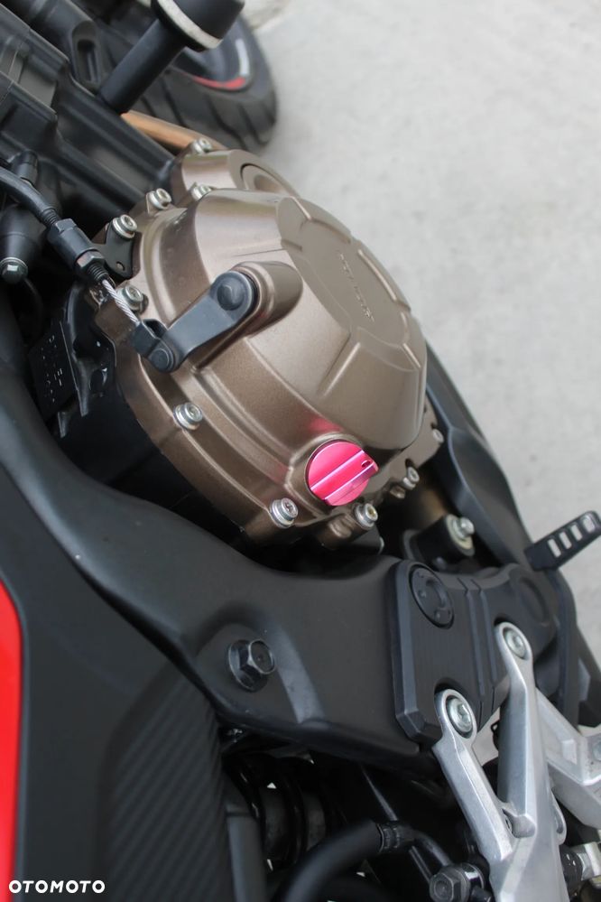 Honda CB - 31