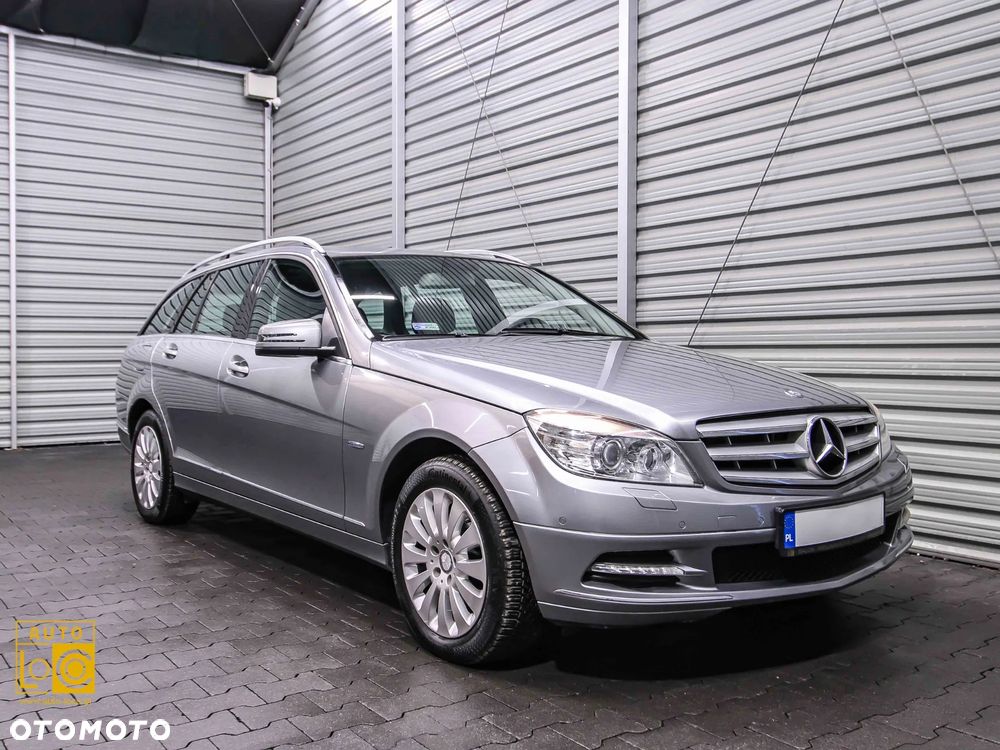 Mercedes-Benz Klasa C 180 CGI Automatik BlueEFFICIENCY Elegance - 7