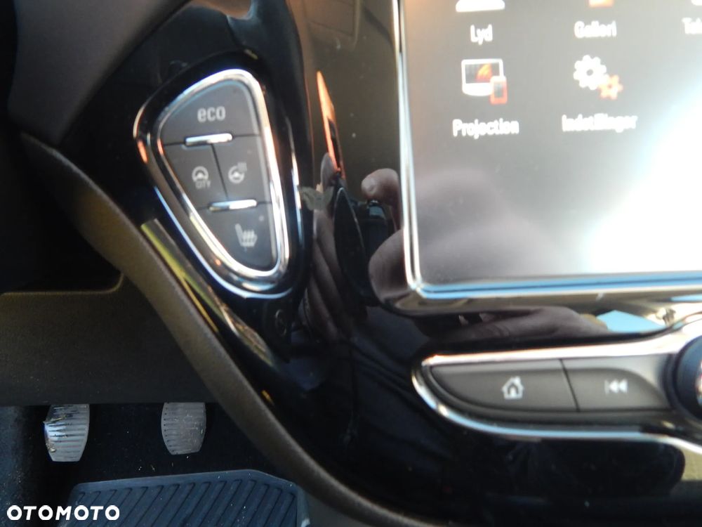 Opel Corsa 1.4 Active - 19