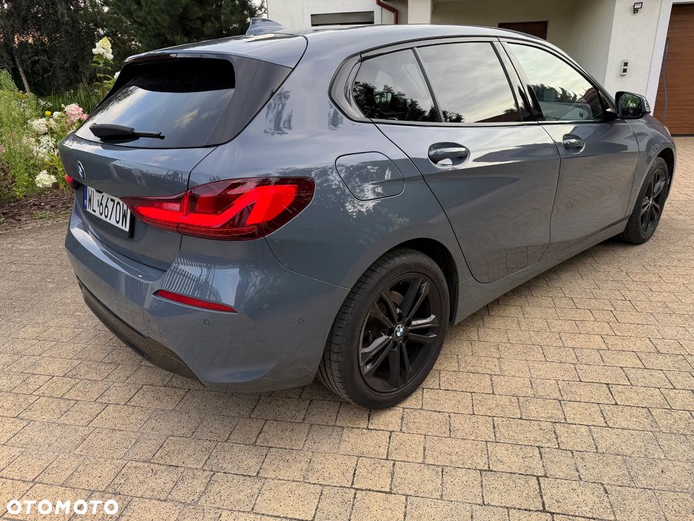 BMW Seria 1 118i Sport Line - 2