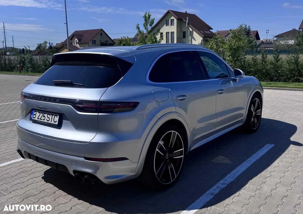 Porsche Cayenne Tiptronic S - 4