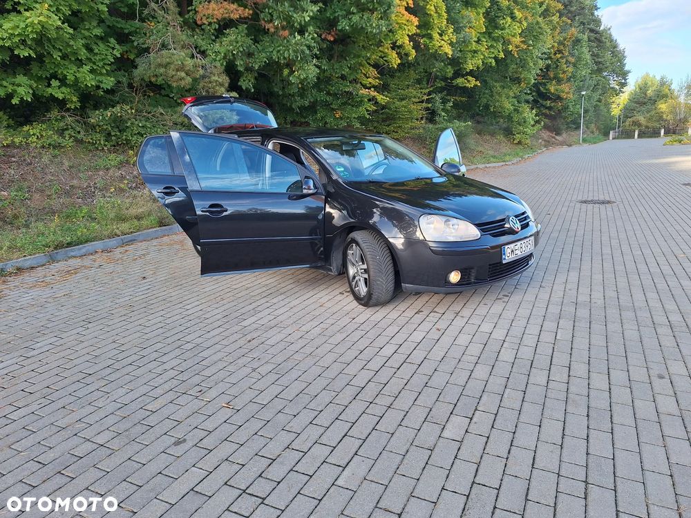 Volkswagen Golf 2005 photo 4