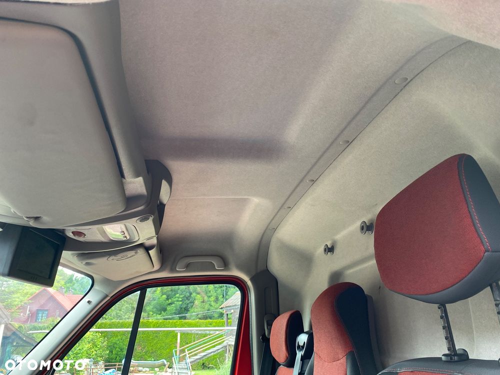 Renault MASTER L3 H2 z regałem warsztatowym , stan bardzo dobry - 26
