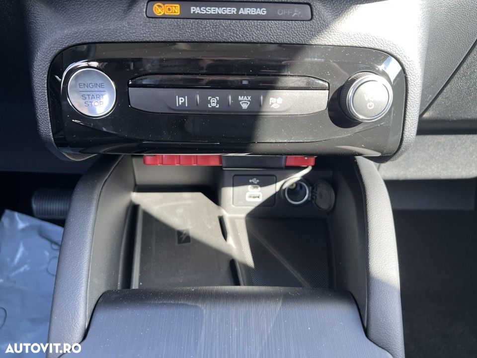 Ford Kuga 2.5 Duratec PHEV TITANIUM - 23