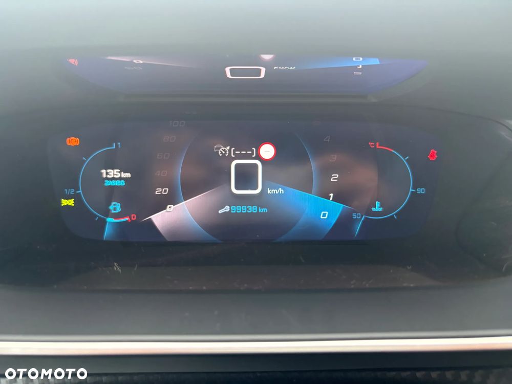 Peugeot 2008 - 9
