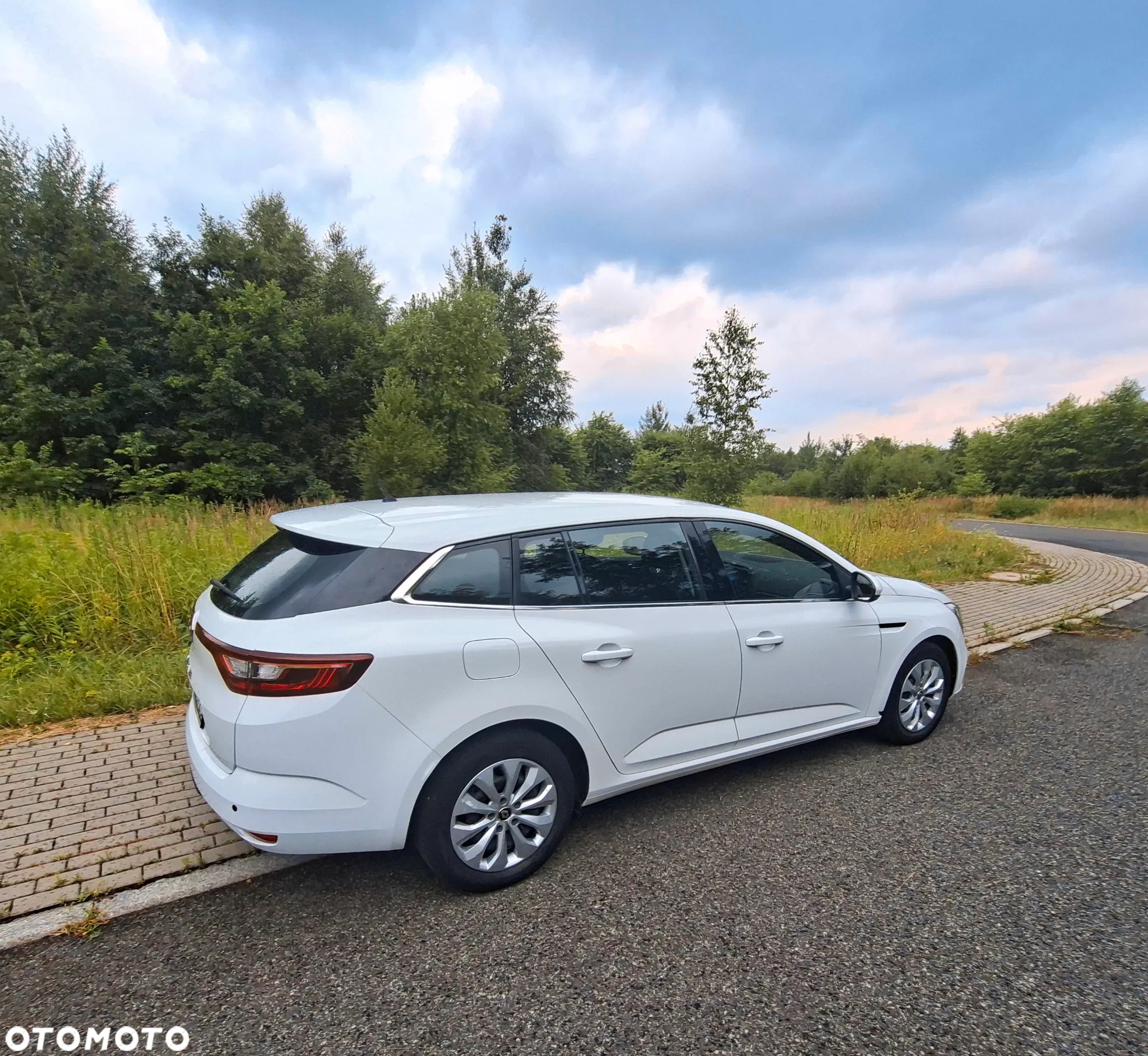 Renault Megane 1.3 TCe FAP Life - 3
