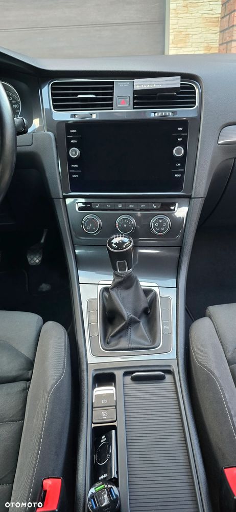 Volkswagen Golf VII 1.6 TDI BMT Comfortline - 6