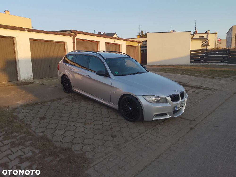 BMW Seria 3 - 21