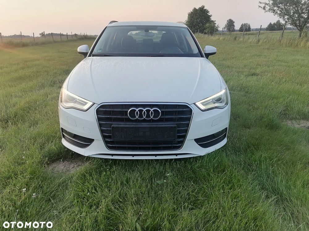 Audi A3 Sportback - 8