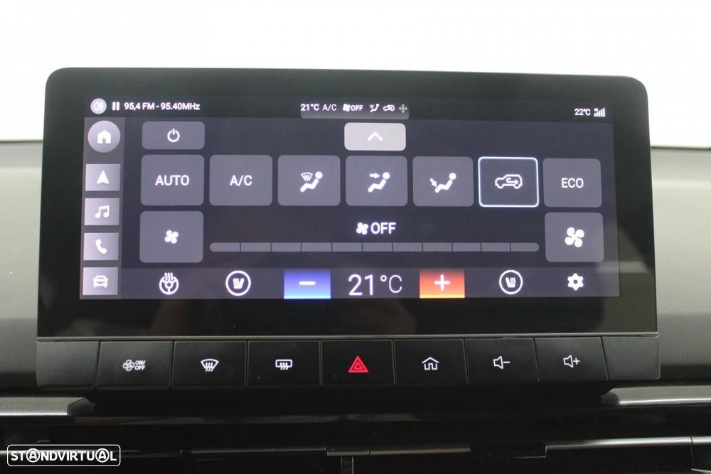 MG MG4 77 kWh Extended Range Luxury - 24