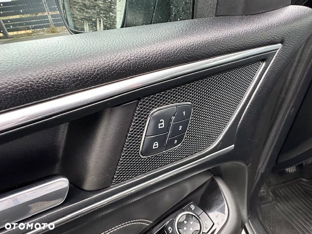 Ford S-Max 2.0 TDCi Titanium - 12