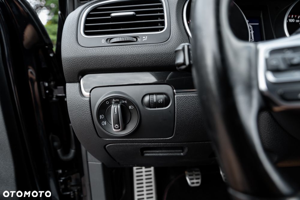 Volkswagen Golf 2.0 GTI - 29