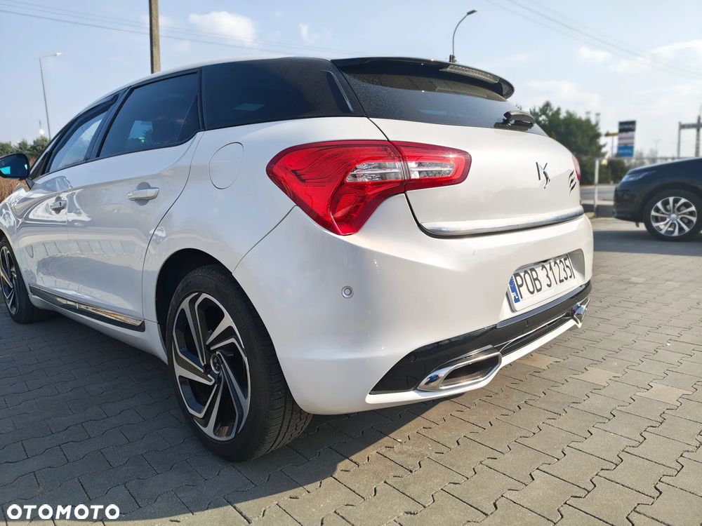 Citroën DS5 BlueHDi 180 EAT6 - 7