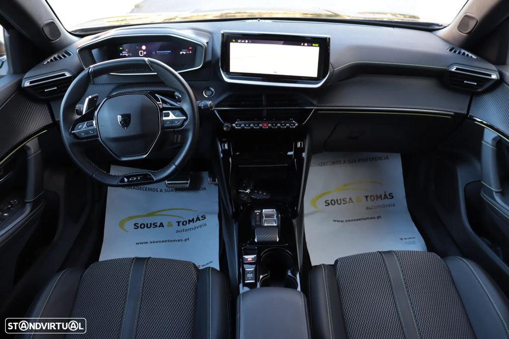 Peugeot 2008 PureTech 130 EAT8 GT - 7