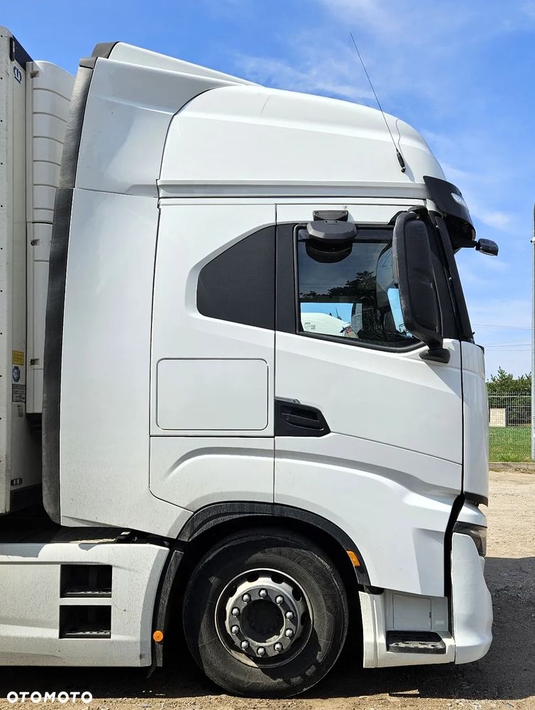 Iveco S-way - 4