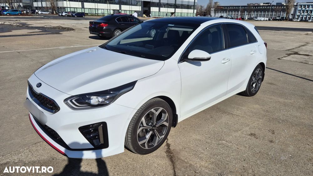 Kia Ceed 1.4 T-GDI OPF Platinum Edition - 1