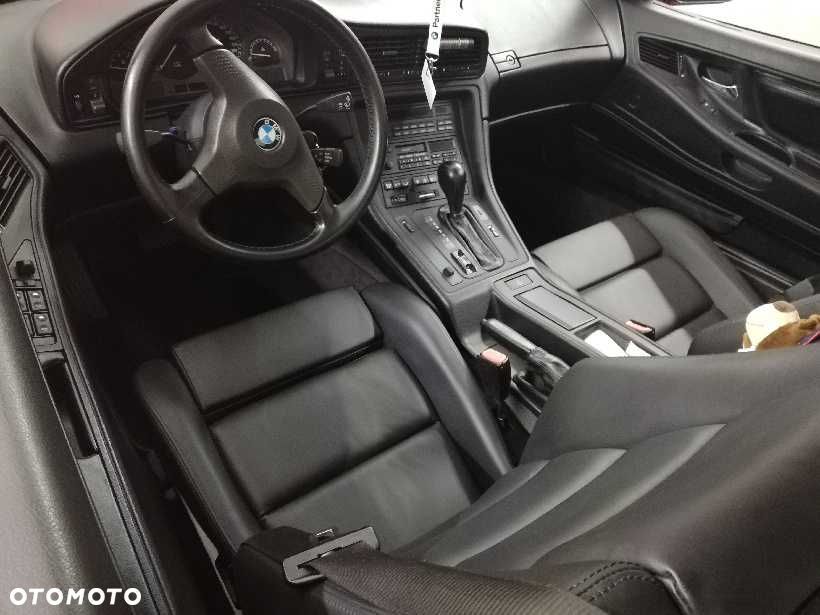 BMW Seria 8 - 8