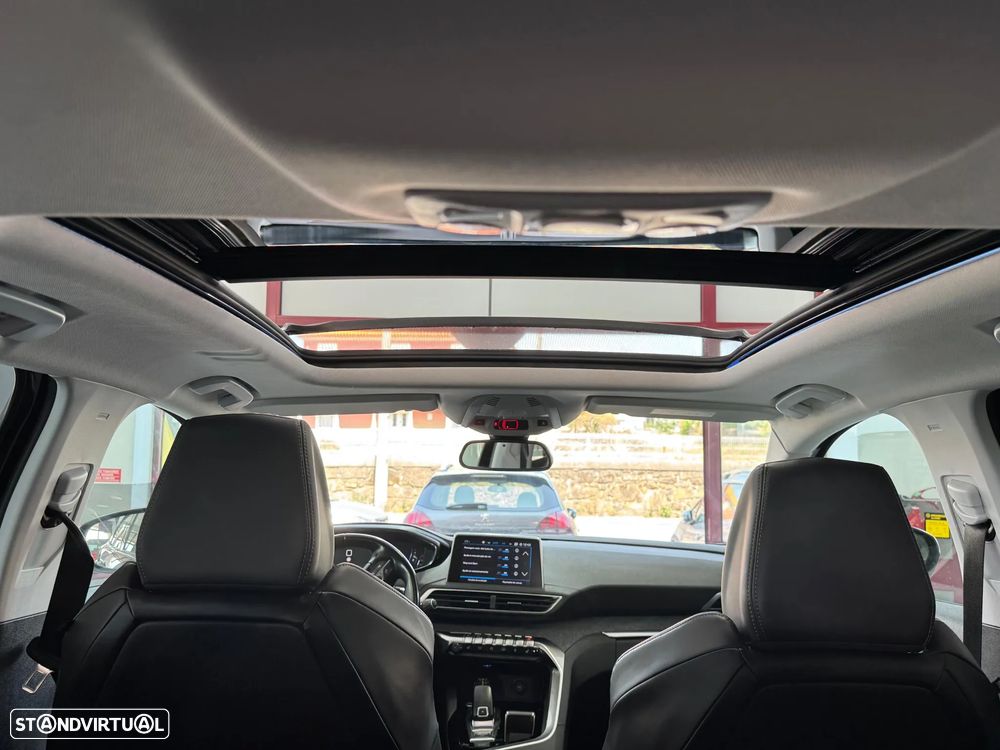 Peugeot 3008 1.2 PureTech Allure EAT6 - 18