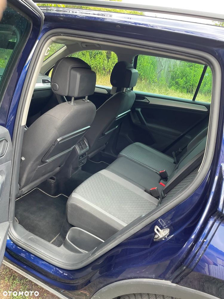 Volkswagen Tiguan - 22