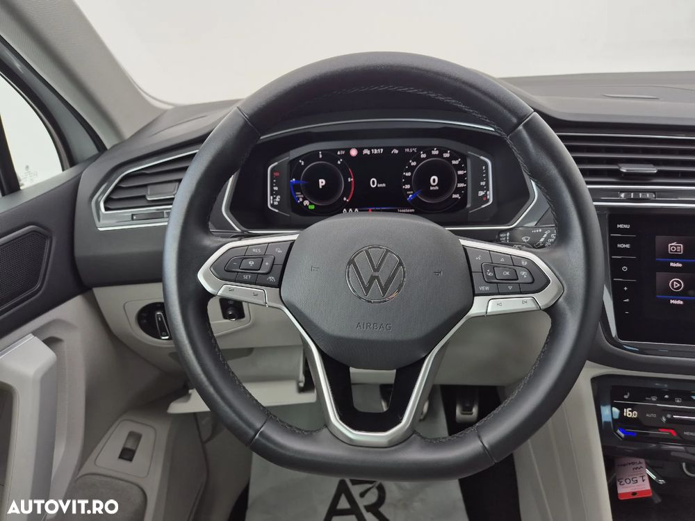 Volkswagen Tiguan 2.0 TDI SCR 4MOTION DSG Elegance - 15