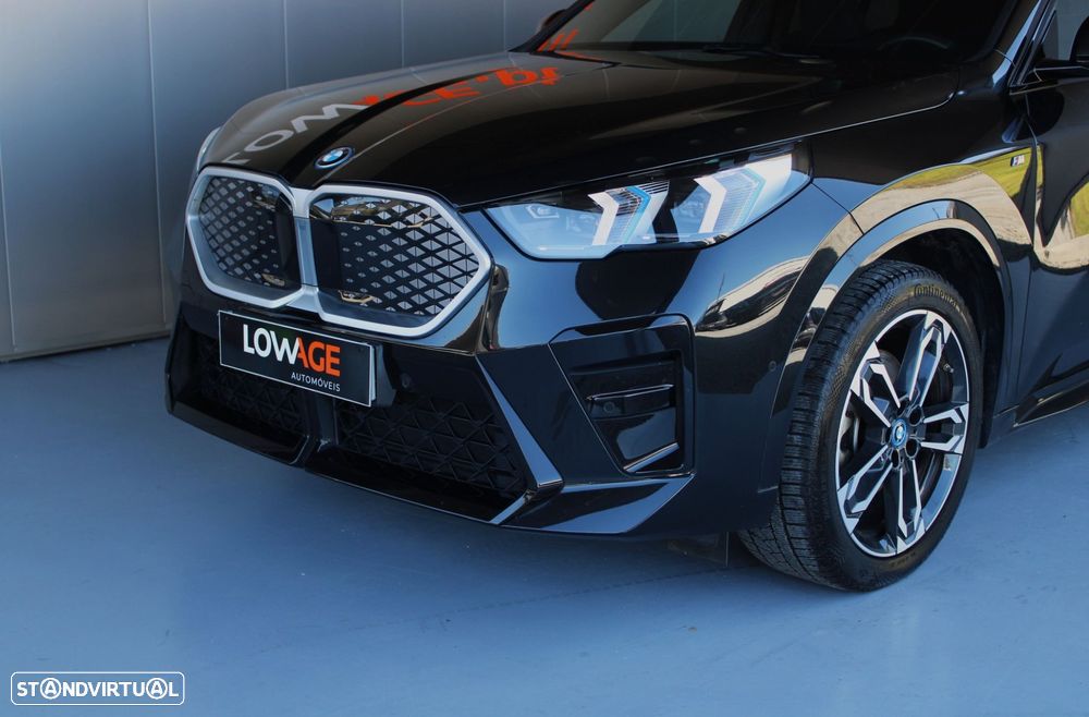 BMW iX2 xDrive30 Pack Desportivo M - 33