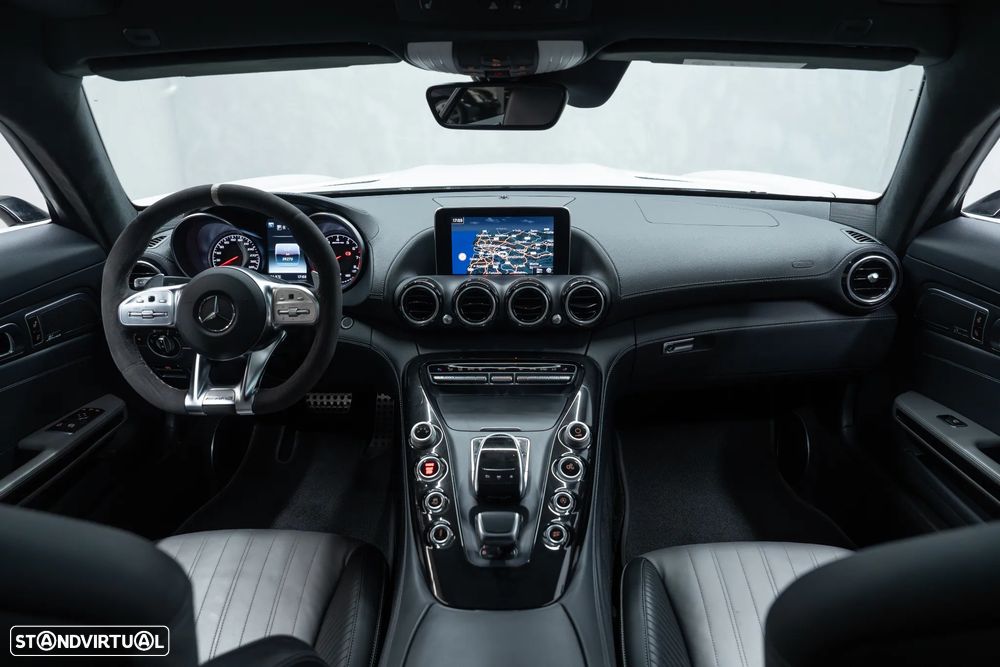Mercedes-Benz AMG GT - 19