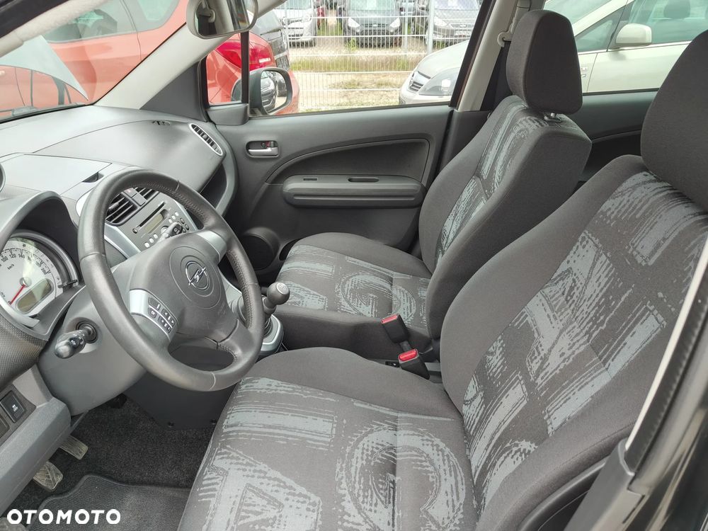 Opel Agila - 29