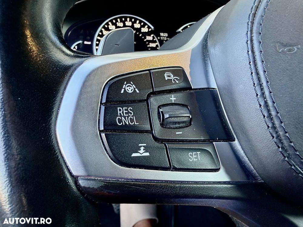 BMW Seria 5 520d AT - 21