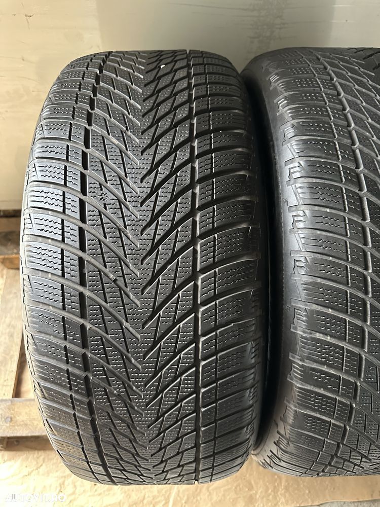 255/45 R19 Goodyear Ultra Grip Performance 3 Dot 3523 - 3