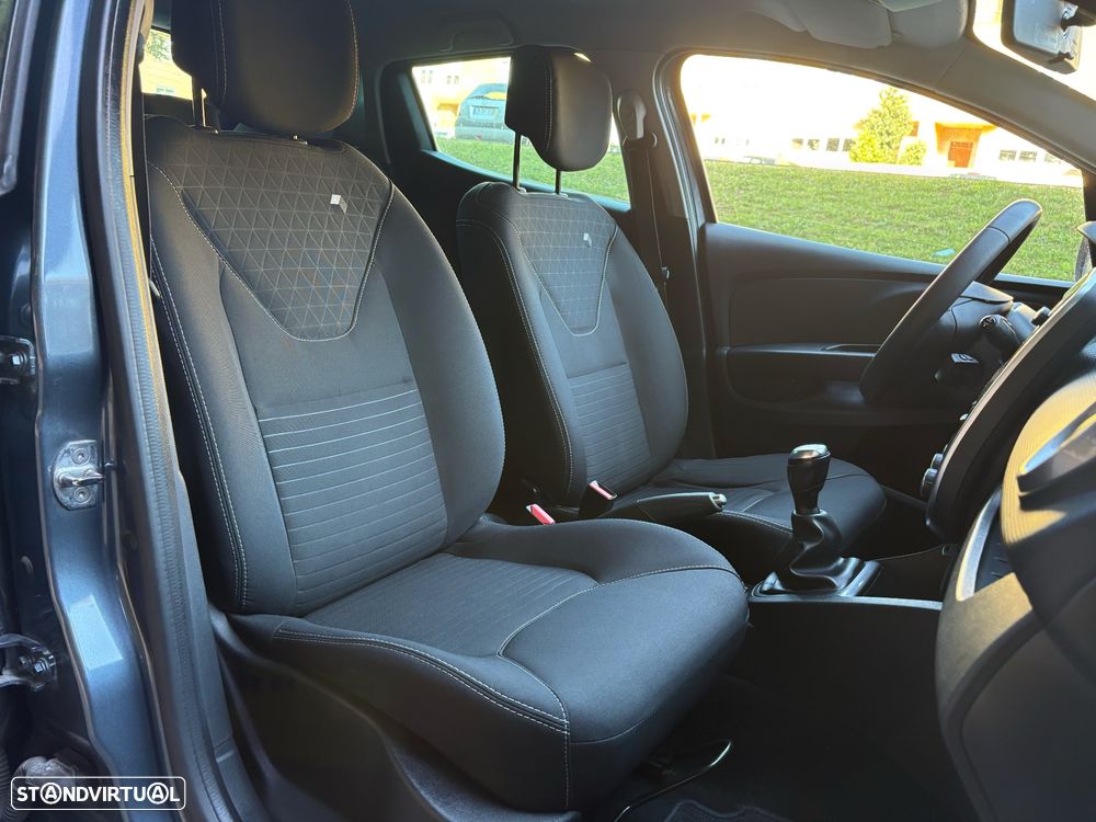 Renault Clio 1.5 dCi Limited EDition - 6