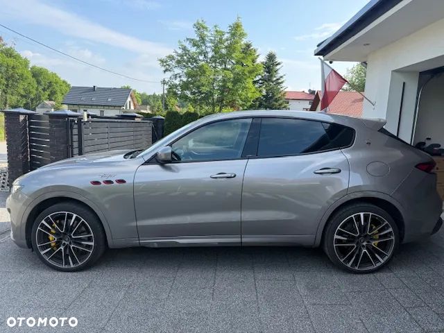 Maserati Levante Trofeo - 1
