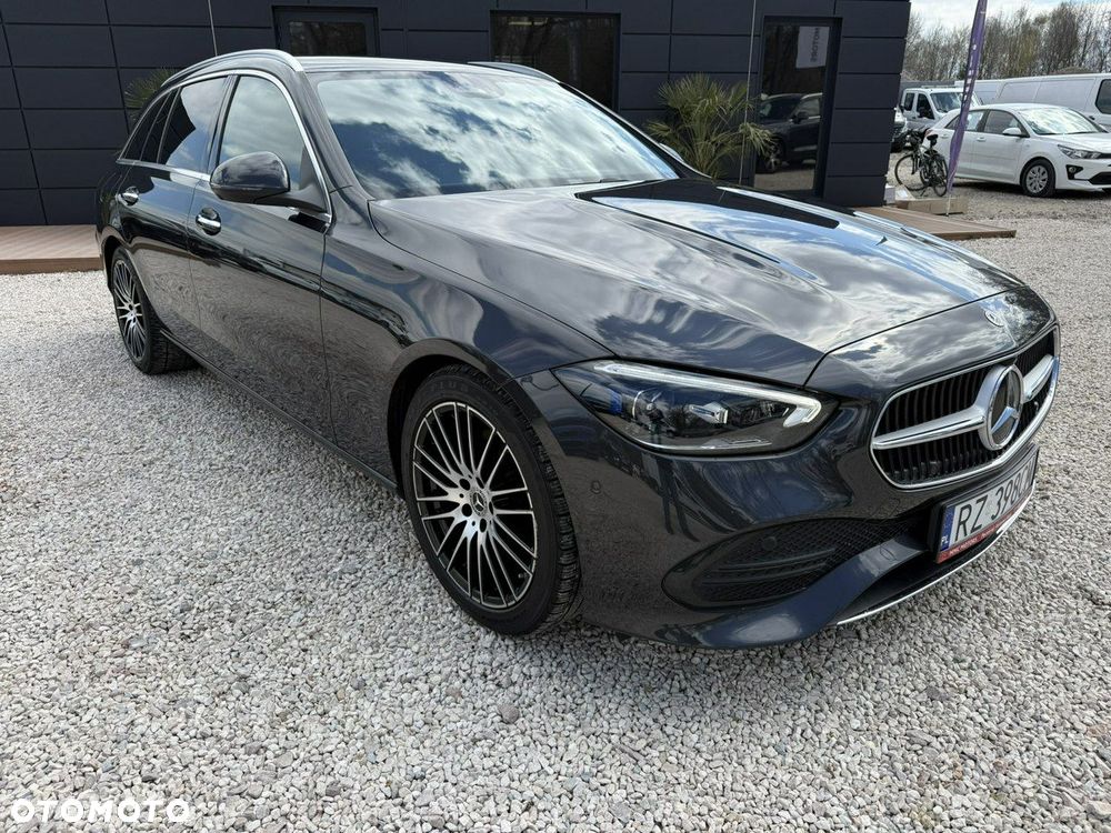 Mercedes-Benz Klasa C - 32