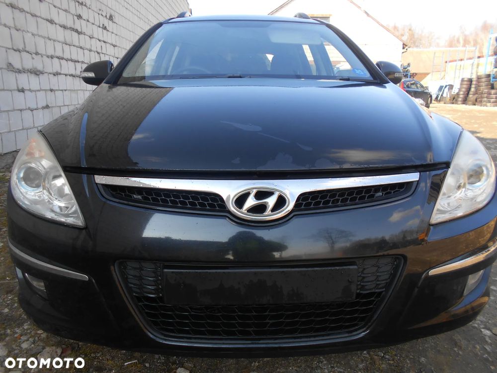 HYUNDAI I30 1.6 CRDI D4FB 128 KM 8U714691 CW KOMBI KOD LAKIERU 9F SILNIK SKRZYNIA  BIEGOW MASKA TURBO DZWI WTRYSKI ZDERZAK LAMPY ZAWIESZENIE ZBIORNIK BAK WSPOMAGANIE ELEKTRYCZNE LUSTERKA - 1