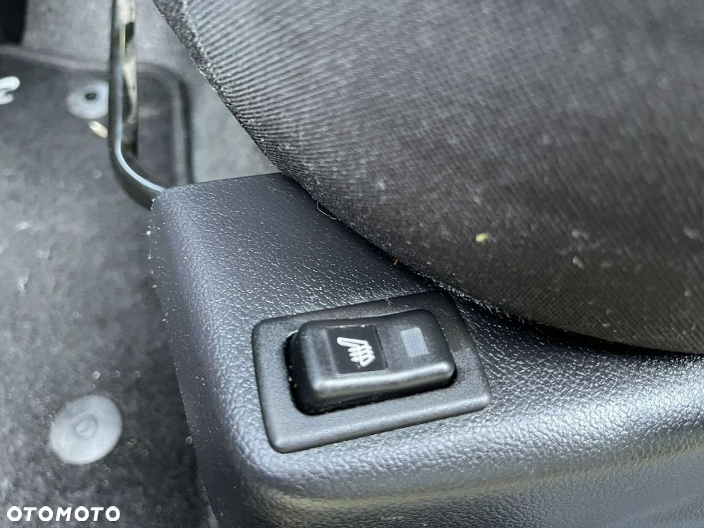 Mazda 2 - 19