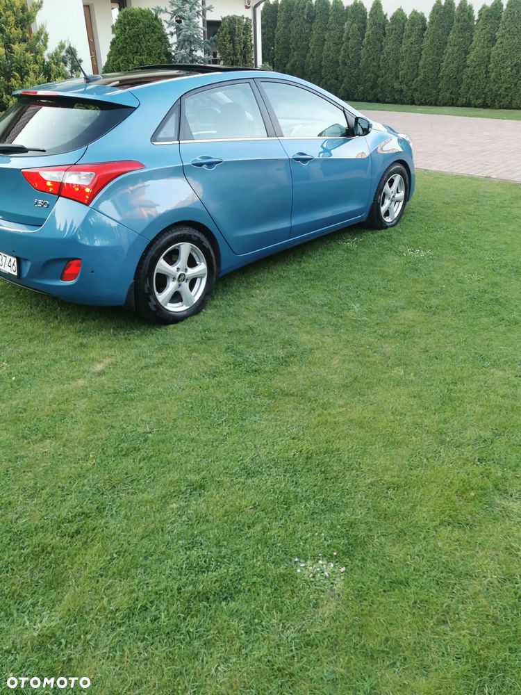 Hyundai i30 1.6 CRDi Premium - 3