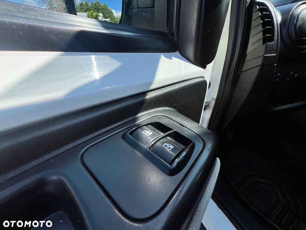 Fiat Qubo - 13