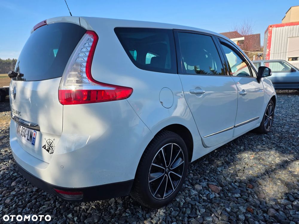 Renault Grand Scenic dCi 110 EDC Bose Edition - 32