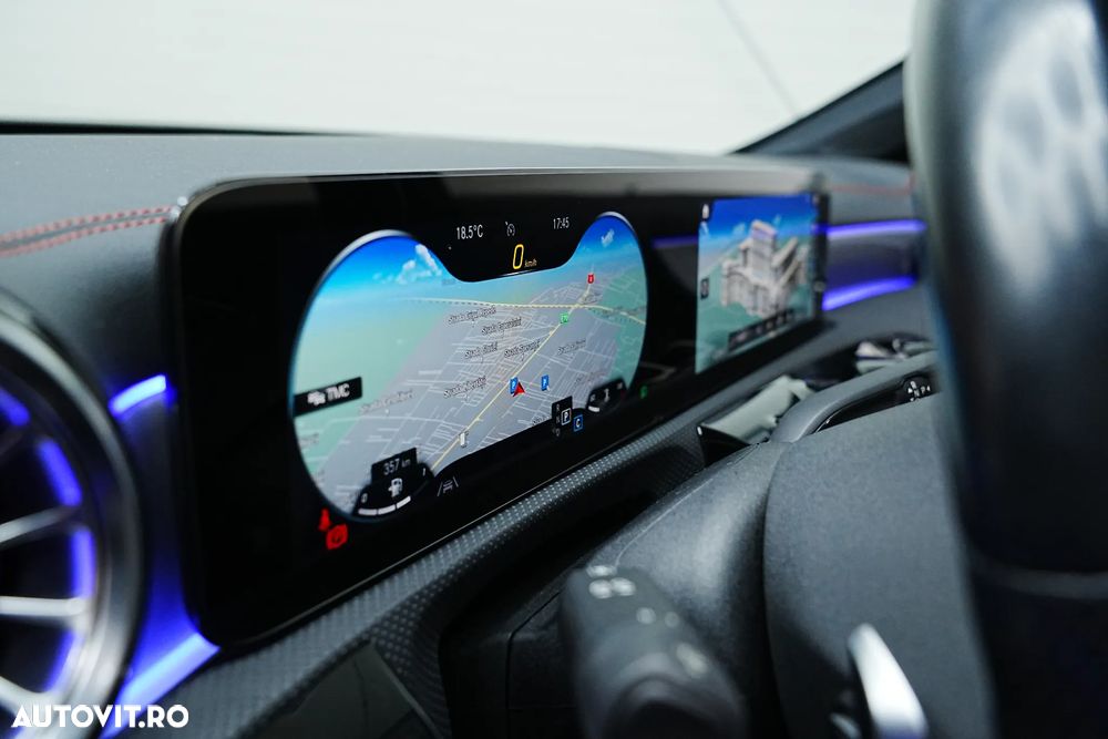 Mercedes-Benz CLA 180 7G-DCT Edition AMG Line - 29