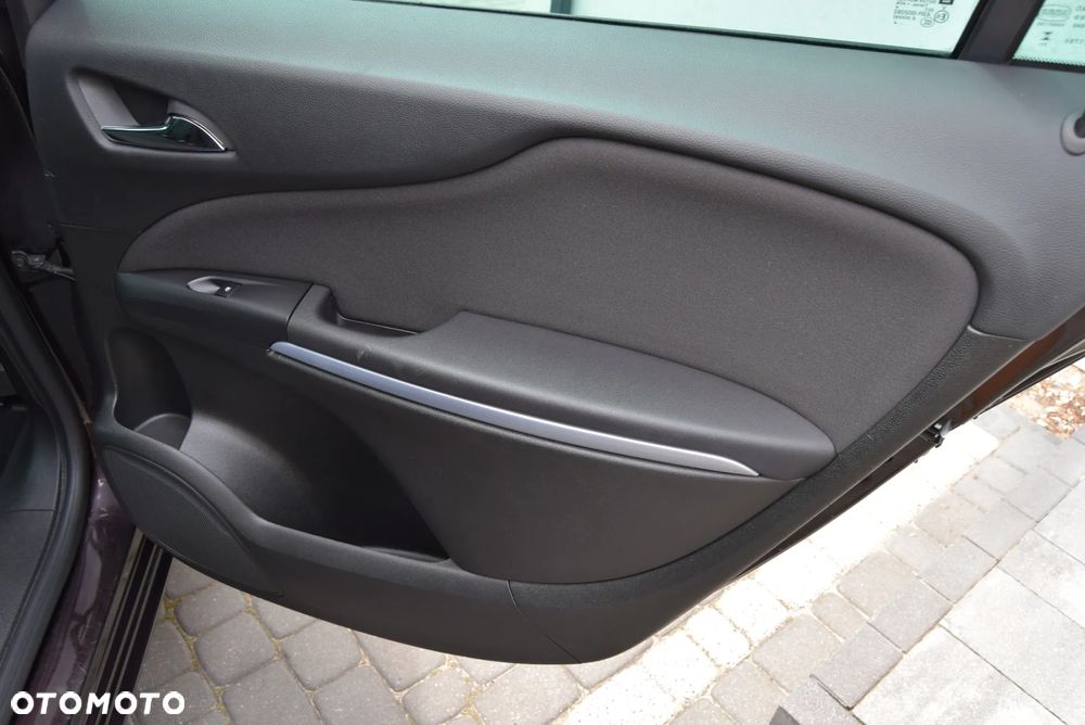 Opel Zafira 1.6 CDTI Enjoy - 23