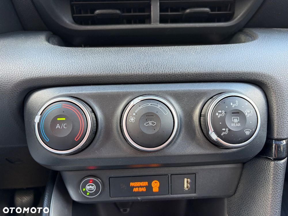 Toyota Yaris 1.0 Comfort - 11