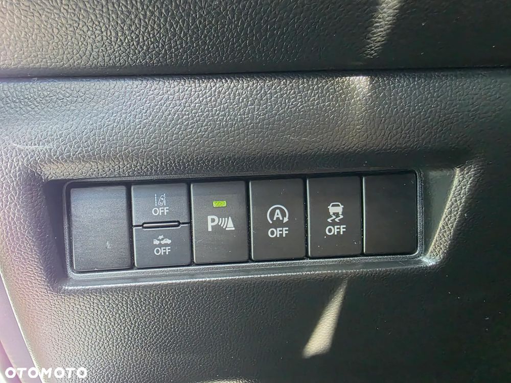 Suzuki Swift 1.2 Dualjet SHVS Premium CVT - 16