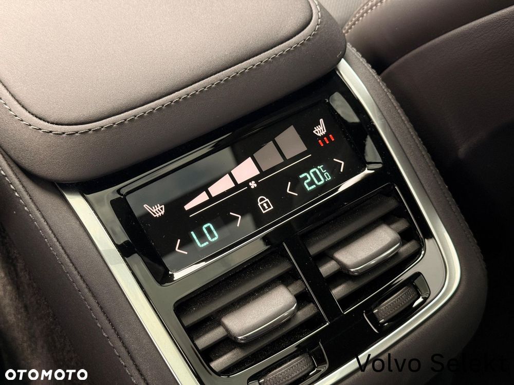 Volvo XC 90 - 28